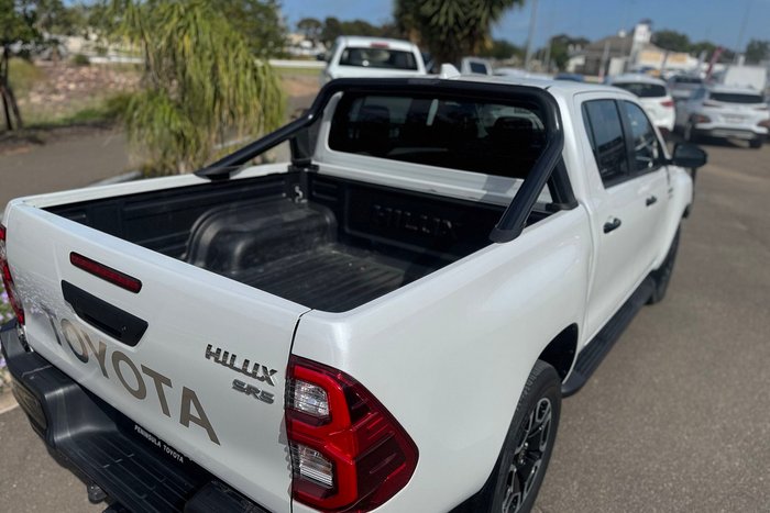 2025 Toyota Hilux SR5 48V GUN126R Frosted White