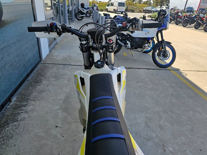 2018 HUSQVARNA FE501 White
