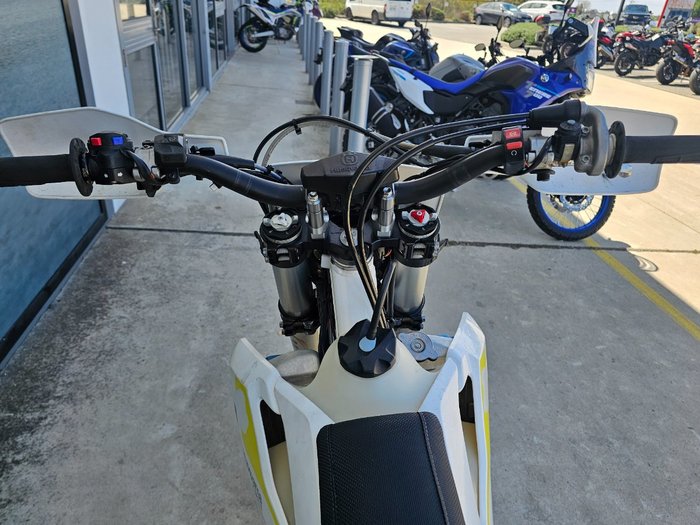 2018 HUSQVARNA FE501 White