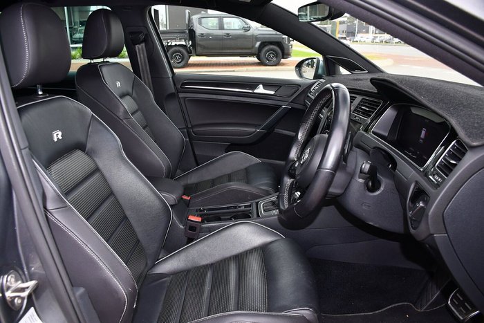 2020 Volkswagen Golf R