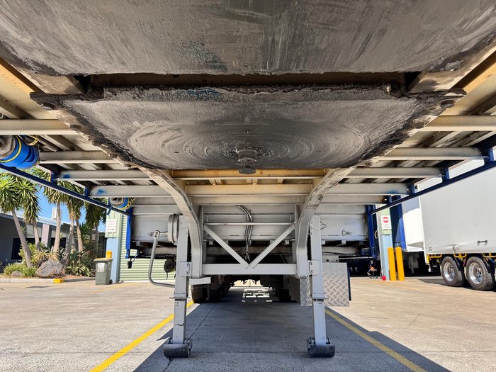 2007 Krueger St3 Lead A 12 Pallet Drop Deck Semi