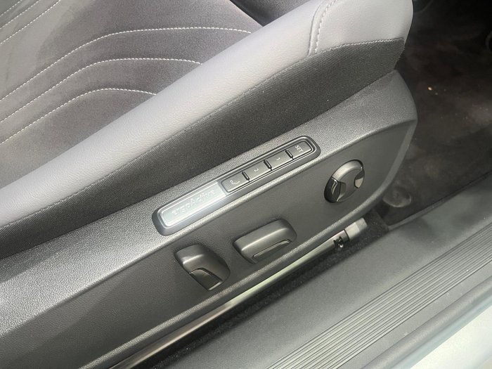 2025 Volkswagen ID.4 Pro