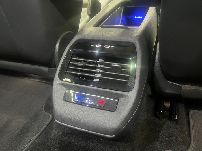 2025 Volkswagen ID.4 Pro
