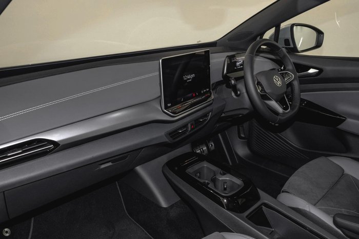 2025 Volkswagen ID.4 Pro