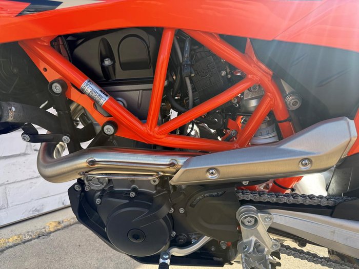 2024 KTM 690 Enduro R