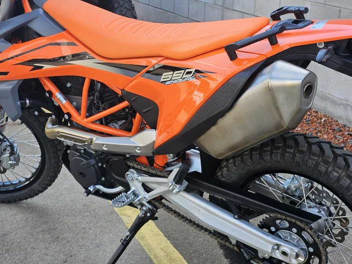 2024 KTM 690 Enduro R