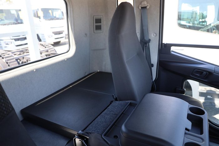 2025 Fuso Fighter 1124 Lwb Euro 5 Auto Tray White