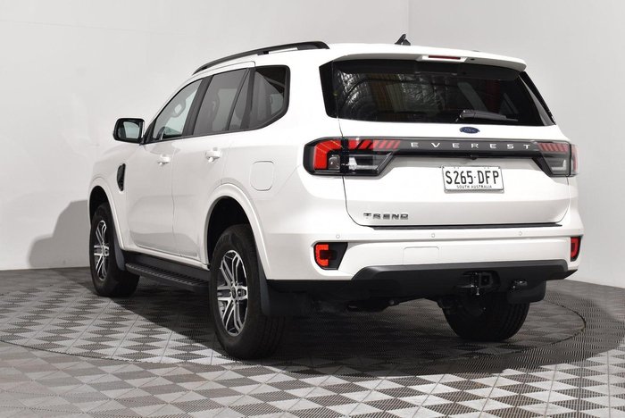 2025 Ford Everest Trend