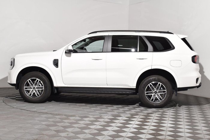 2025 Ford Everest Trend