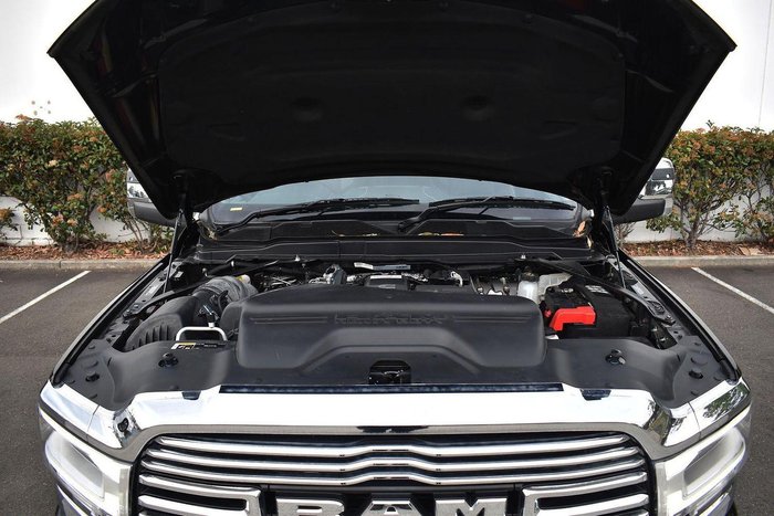 2023 RAM 2500 Laramie Rambox