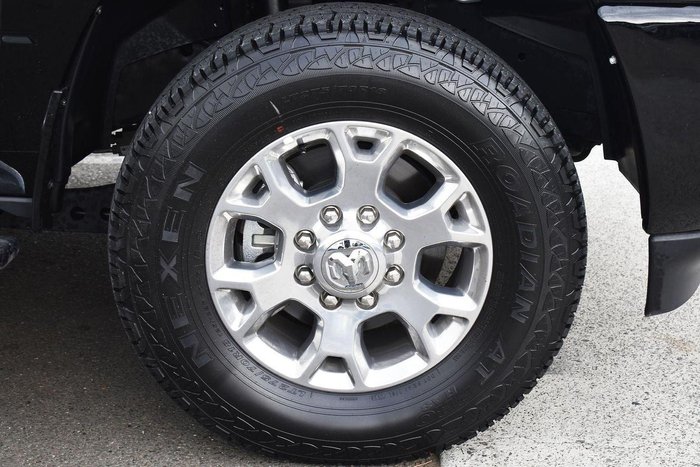 2023 RAM 2500 Laramie Rambox