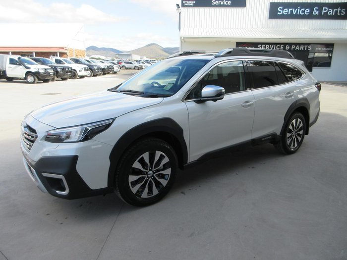 2025 Subaru Outback AWD Touring XT