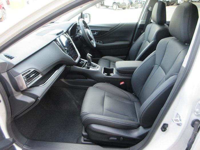 2025 Subaru Outback AWD Touring XT