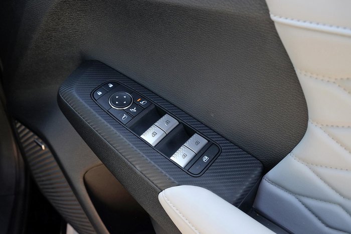 2025 Mitsubishi Outlander Exceed