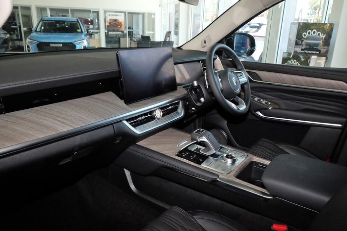 2025 GWM Tank 500 Ultra Hi4-T PHEV