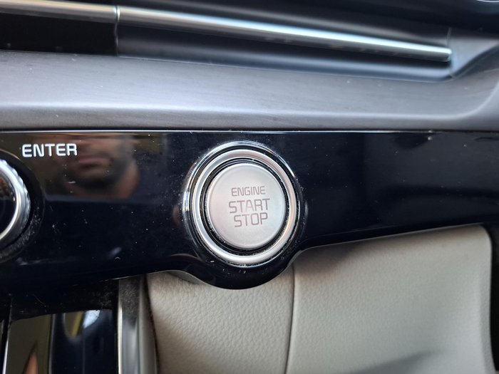 2021 Kia Carnival SLi KA4 MY22 Silky Silver