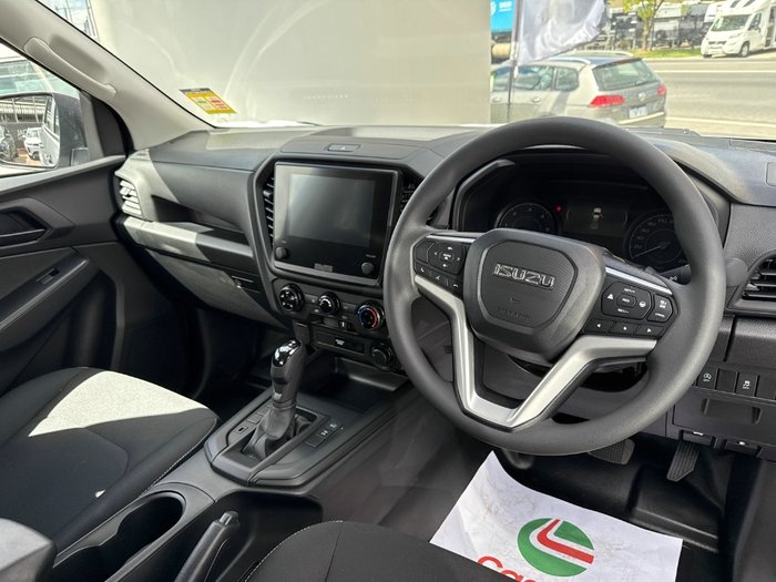 2025 Isuzu D-MAX SX