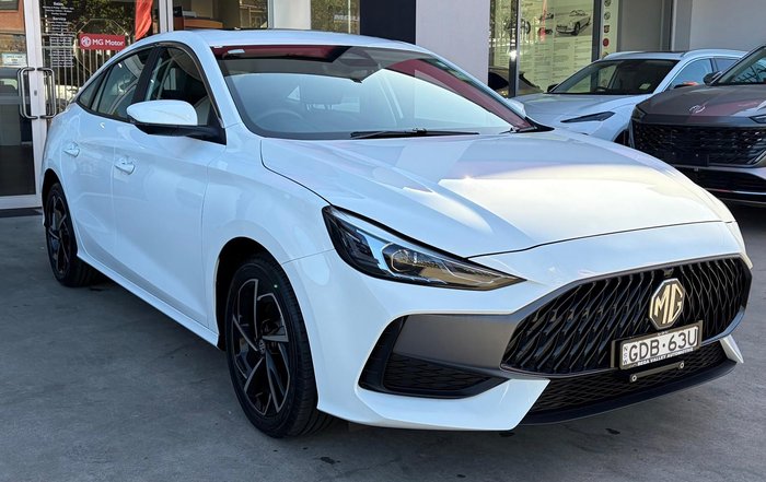 2025 MG MG5 Essence MY25