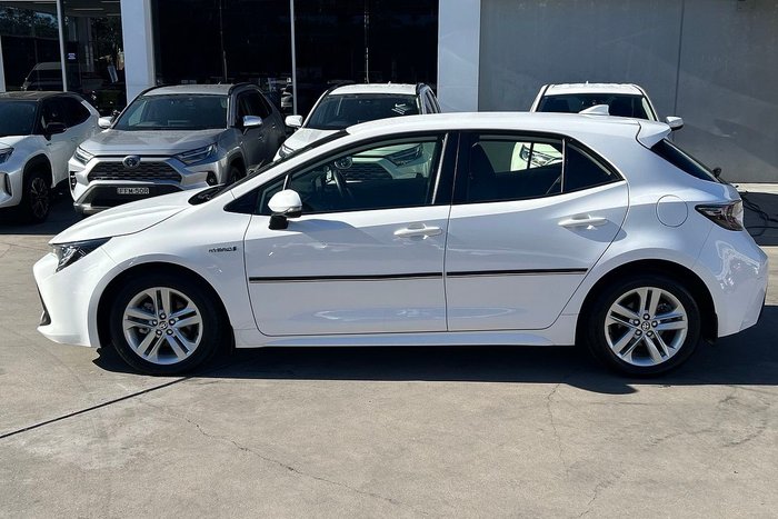 2022 Toyota Corolla Ascent Sport Hybrid