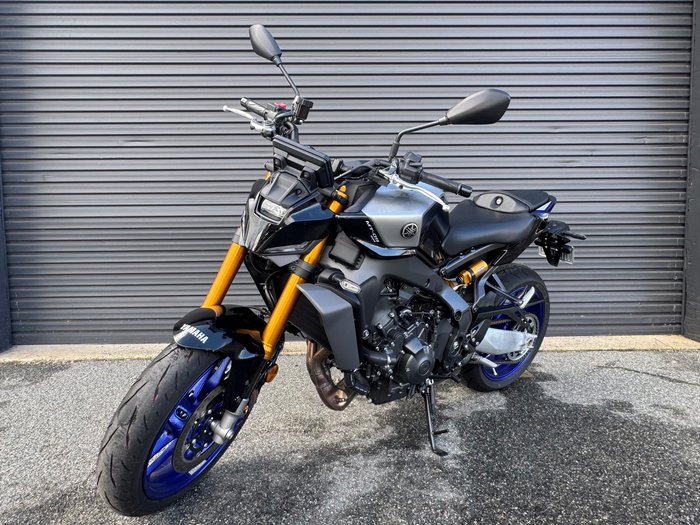 2026 Yamaha MT-09SP Icon Perfomance (Black/Silver)