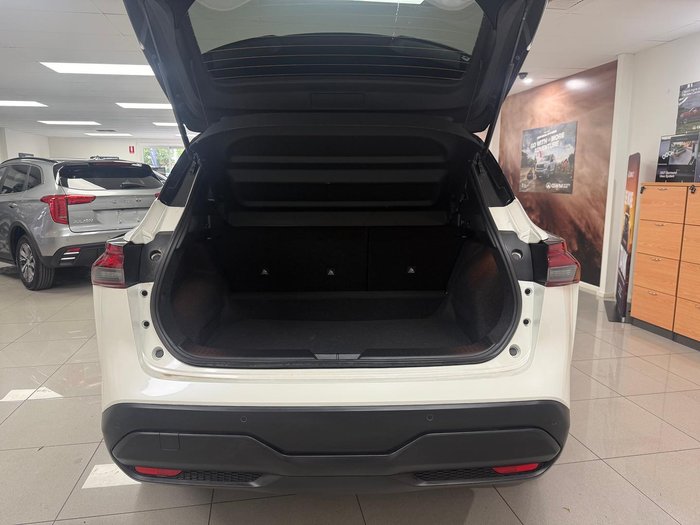 2024 Nissan QASHQAI ST-L J12 MY24 White