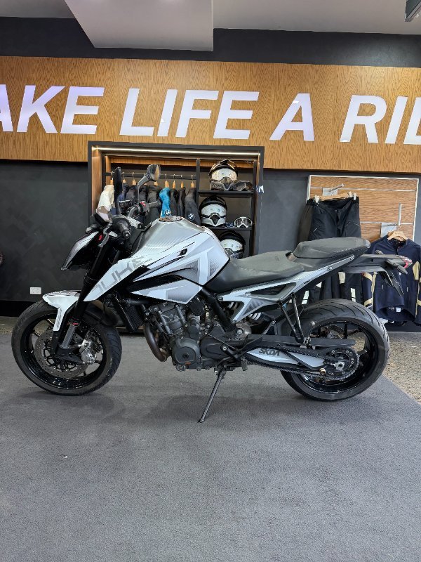 2018 Ktm 790 DUKE White