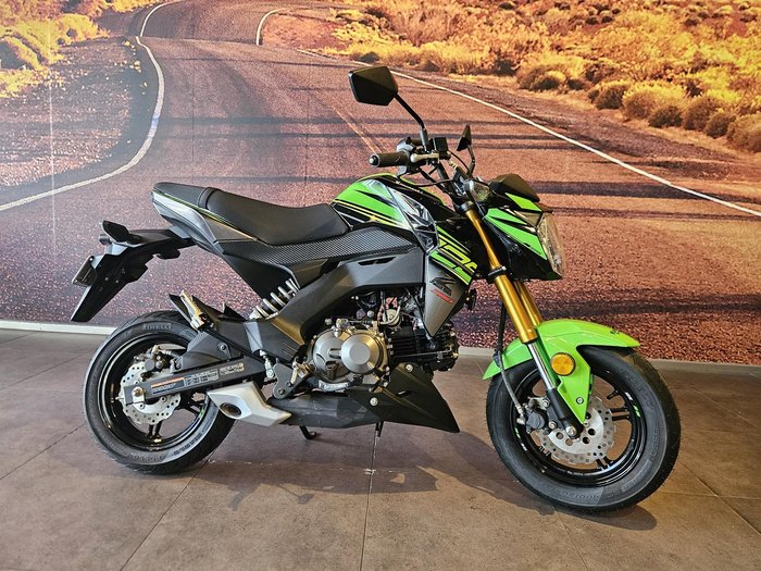 2017 Kawasaki Z125 PRO (BR125J) Z Green