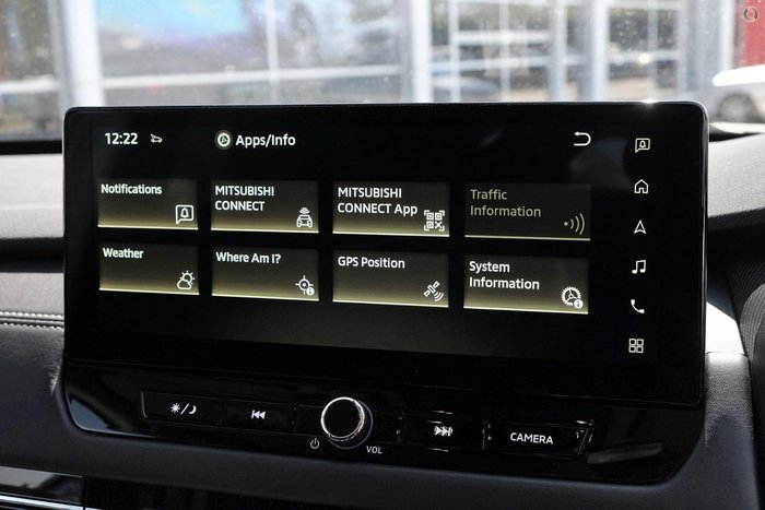 2025 Mitsubishi Outlander LS