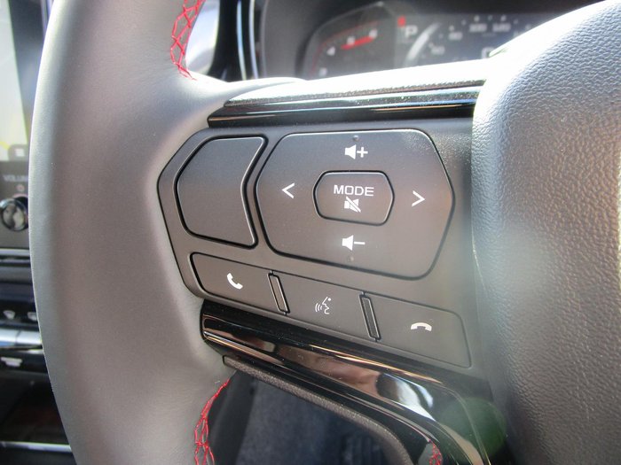 2025 Isuzu D-MAX X-TERRAIN