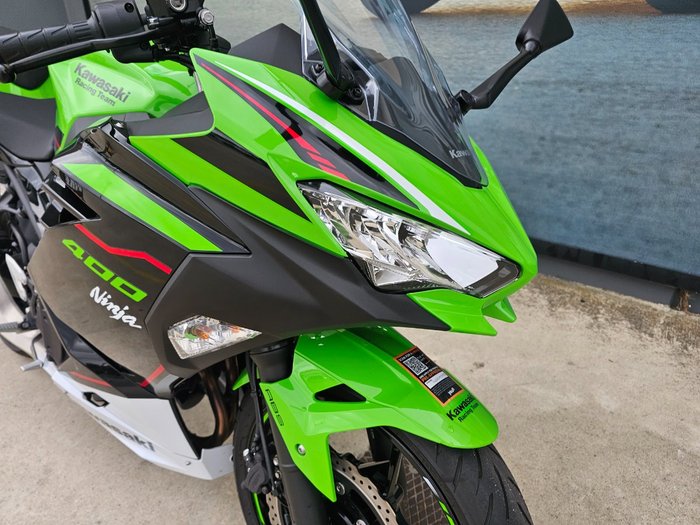 2021 Kawasaki NINJA 400 Green
