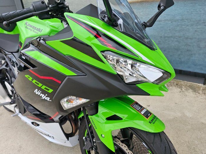 2021 Kawasaki NINJA 400 Green