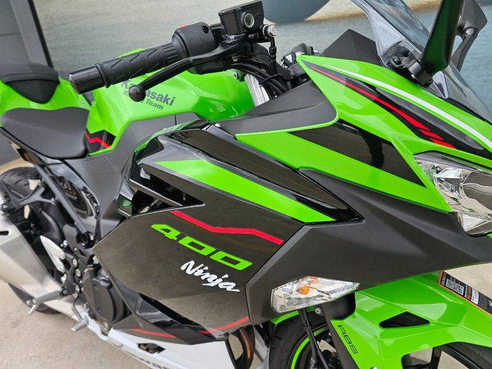 2021 Kawasaki NINJA 400 Green