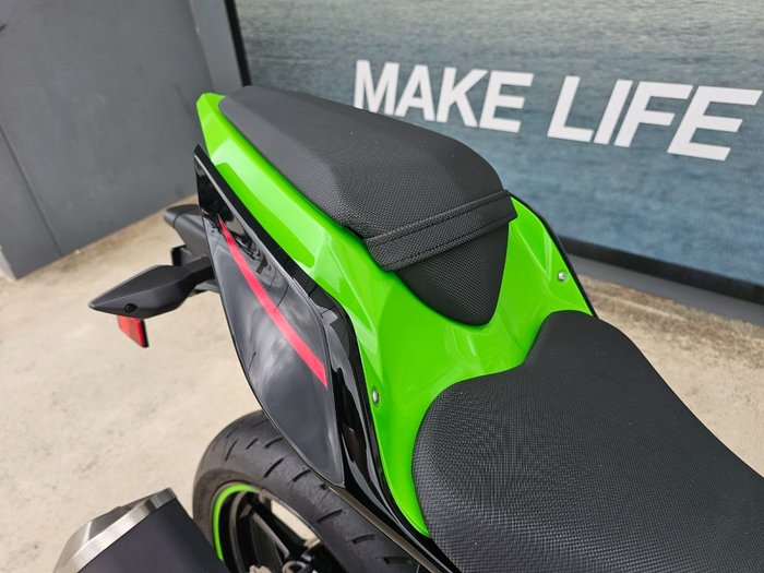 2021 Kawasaki NINJA 400 Green