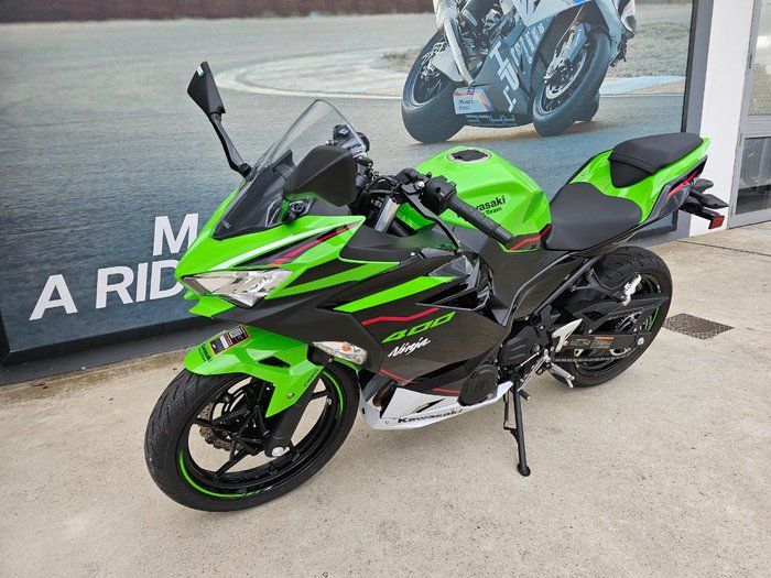 2021 Kawasaki NINJA 400 Green