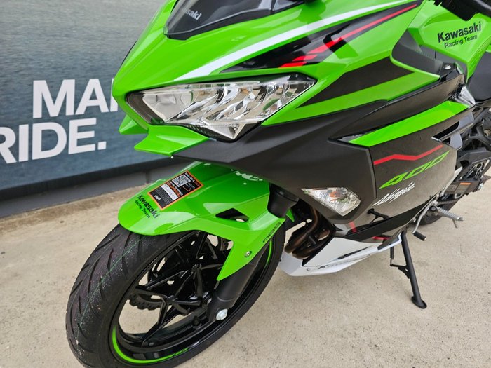 2021 Kawasaki NINJA 400 Green