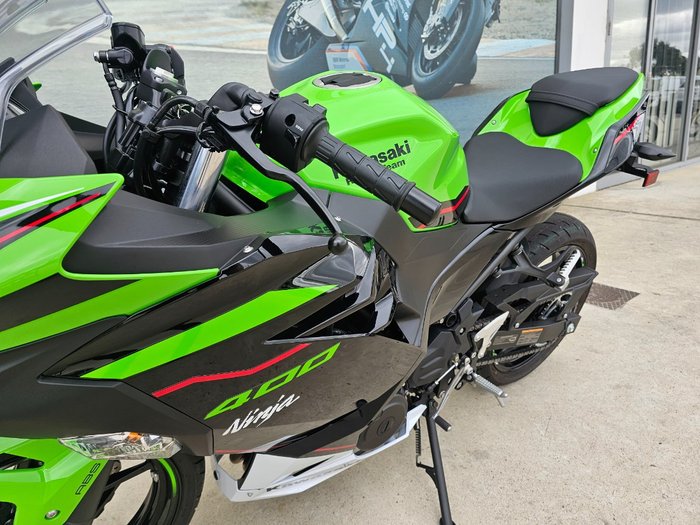 2021 Kawasaki NINJA 400 Green