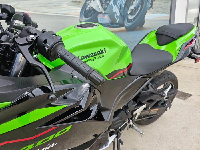 2021 Kawasaki NINJA 400 Green