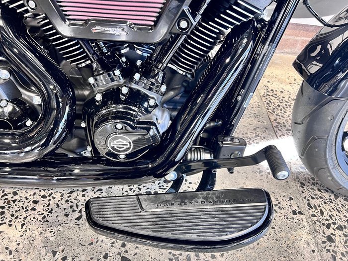 2025 Harley-Davidson Fat Boy 117 (FLFB) Softail Black
