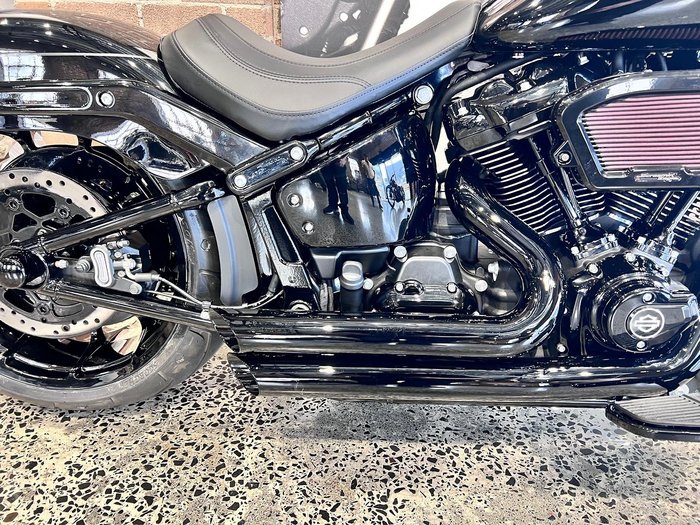 2025 Harley-Davidson Fat Boy 117 (FLFB) Softail Black