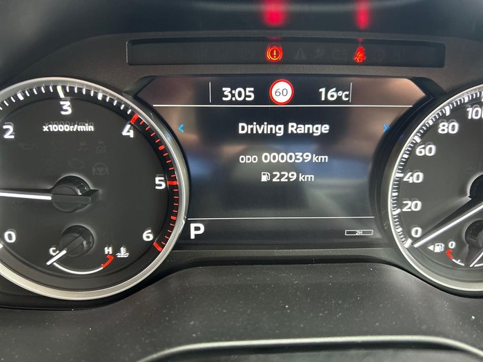 2025 Mitsubishi Triton GLX+