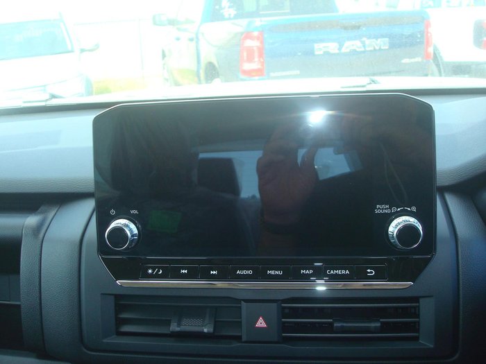 2025 Mitsubishi Triton GLX+