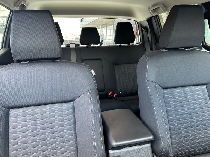 2025 Mitsubishi Triton GLX+