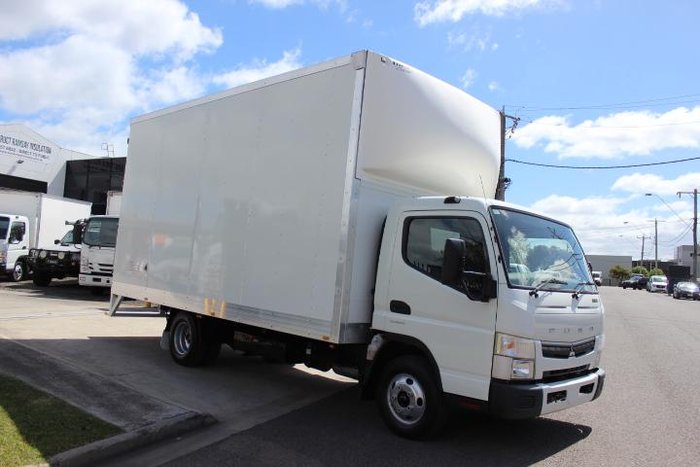 2019 Fuso Canter 615 615 WHITE
