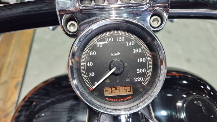 2017 Harley-davidson FXSB SOFTAIL BREAKOUT Black