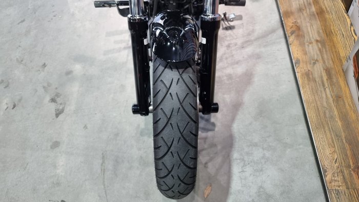 2017 Harley-davidson FXSB SOFTAIL BREAKOUT Black