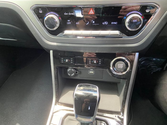 2024 KGM SsangYong Korando Ultimate C300 MY23 Grand White