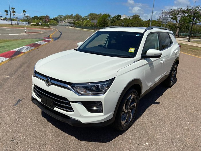 2024 KGM SsangYong Korando Ultimate C300 MY23 Grand White