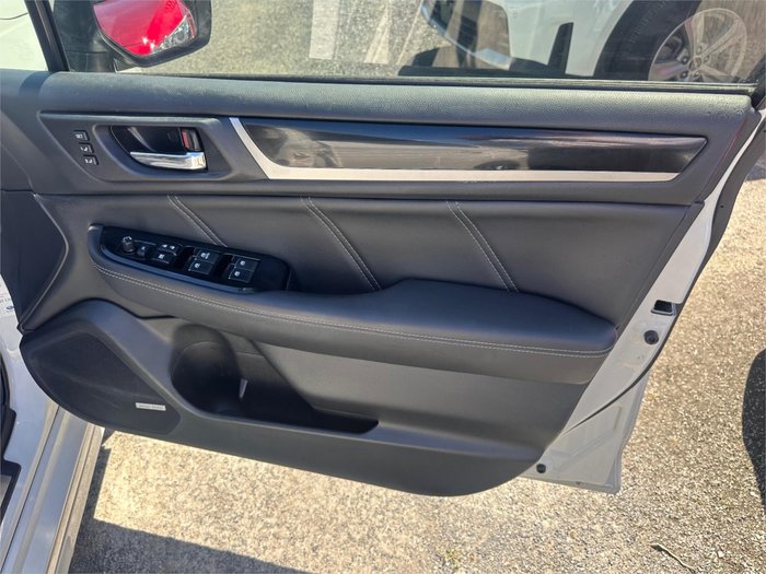 2016 SUBARU LIBERTY 3.6R