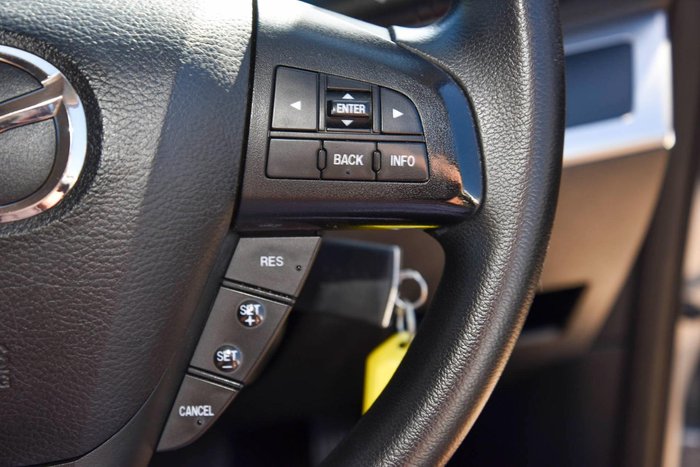 2013 Mazda 3 Neo