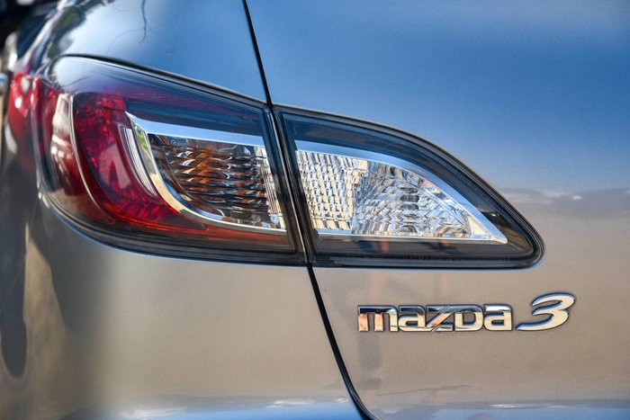 2013 Mazda 3 Neo